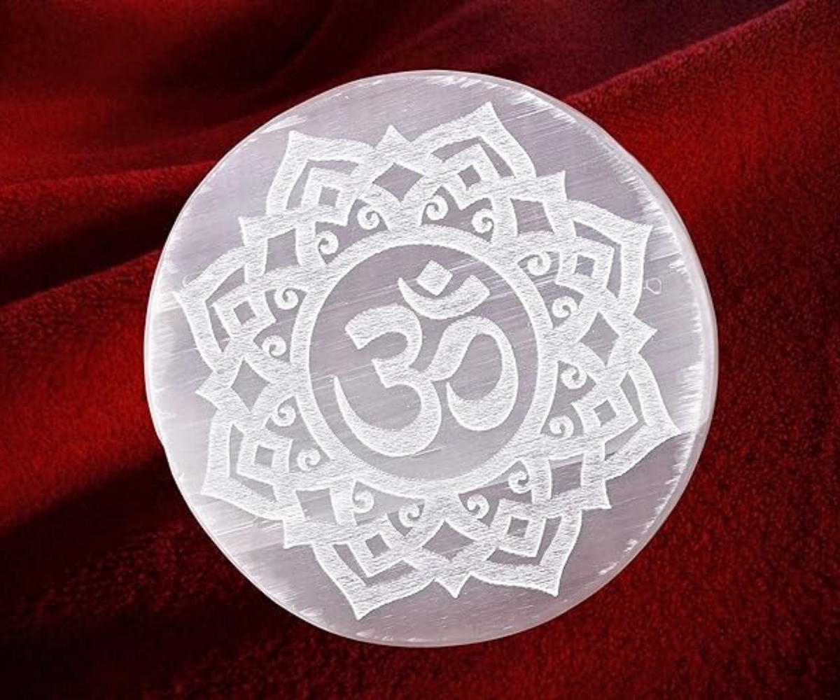 Selenite Crystal Charging Plate for Crystal Cleansing Re-Energy Work, Meditation and Pooja